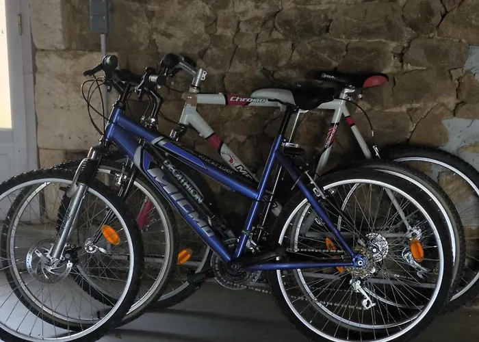 Сasa de vacaciones 7 Personnes A Montbron, Charente Montbron